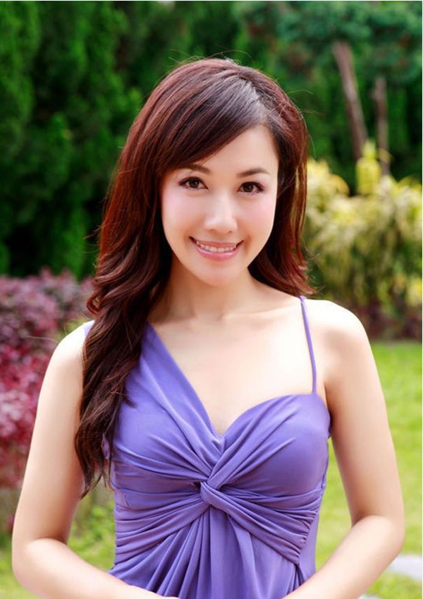 Cựu Hoa hậu Hồng Kông bị đất nước  Singapore 