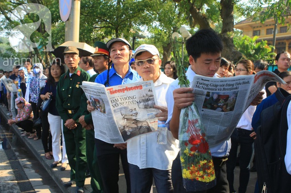 Thơm thảo những tấm lòng trước nhà Đại tướng 19