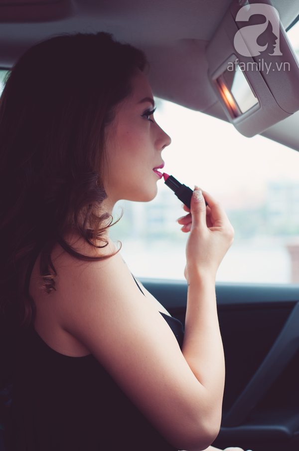 Gặp chuy&ecirc;n gia make up kiếm 30 triệu/ ng&agrave;y 4