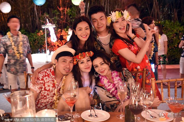 Dàn sao Hoa ngữ nô nức đến dự đám cưới sao Dàn sao Hoa ngữ nô nức đến dự đám cưới sao