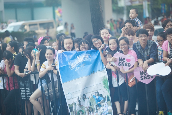 Vẻ đẹp ngọt ngào của SNSD khiến fan Việt 