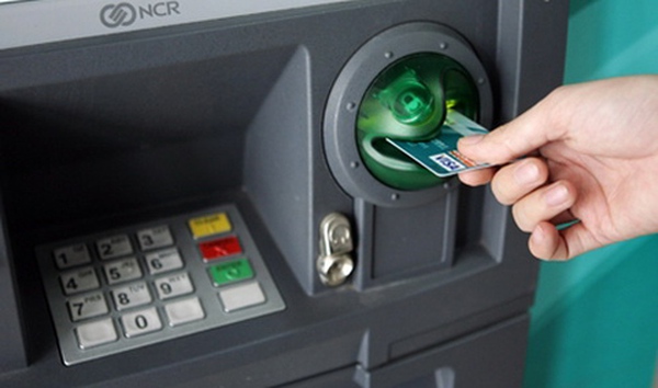 Hội An: Bắt quả tang du khách nước ngoài gắn chíp điện tử trên máy ATM để trộm tiền