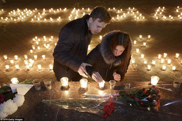 Quốc tang ở Nga tưởng niệm 224 nạn nhân xấu số trong vụ máy bay rơi