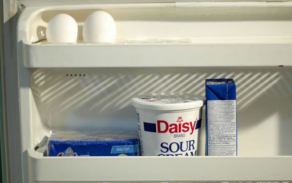 Bí quyết vệ sinh tủ lạnh cực nhanh và sạch để đón Tết 10