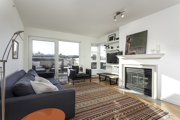 Ngắm căn penthouse xinh xắn với thiết kế tiết kiệm không gian ở Vancouver, Canada 4