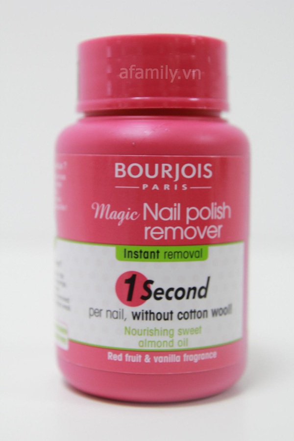 Bourjois Magic Nail Polish Remover làm sạch sơn móng tay hiệu quả  5