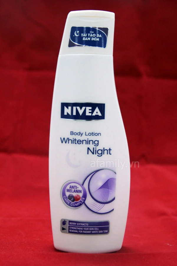 Sữa dưỡng thể Nivea ban đêm: Hiệu quả làm trắng da chậm 5