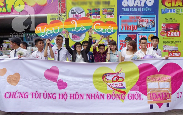 Xôn xao đám cưới đồng giới lớn nhất Việt Nam tại Hà Nội  1