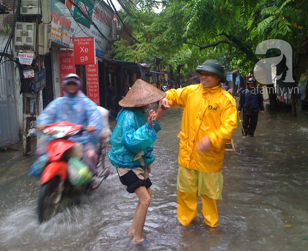 Người Hà Nội khổ sở 