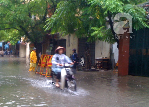 Người Hà Nội khổ sở 