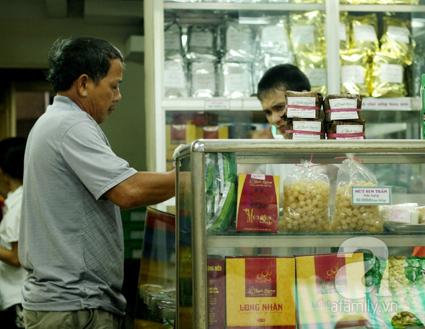 Những tiệm bánh Trung thu cổ truyền ngon nổi tiếng tại Hà Nội 11