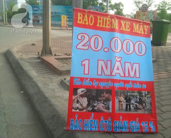 Thực hư bảo hiểm xe máy giá siêu rẻ “đại náo” đường Phạm Hùng 5