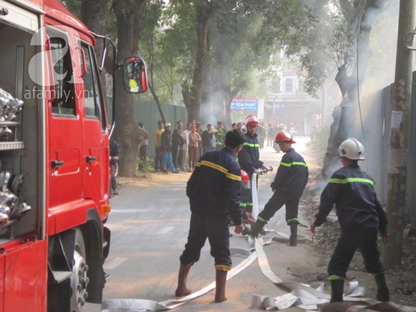 Hà Nội: Dọn vệ sinh đón Tết gây hỏa hoạn cháy cột điện 3