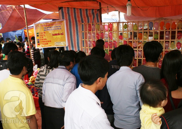 Nam Định: Súng ống, cờ bạc trá hình 