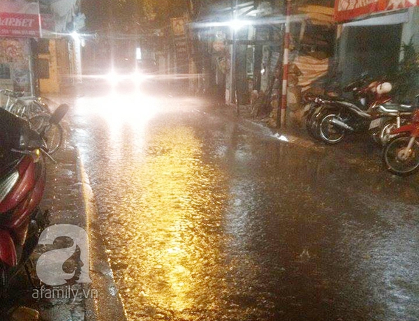 Hà Nội đang mưa rất to, nhiều nơi có khả năng bị ngập lớn 3