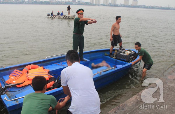 Đã tìm thấy thi thể thanh niên mất tích ở hồ Tây sau cơn dông bão 9