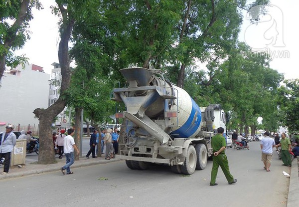 Nam thanh niên chết thảm dưới gầm xe bồn 2