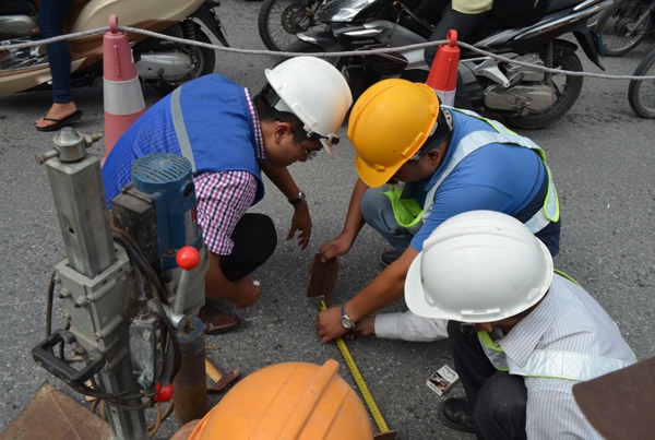 Cấm ô tô vào đường Xuân Thủy - Cầu Giấy sớm hơn dự kiến, nhiều người bất ngờ 13