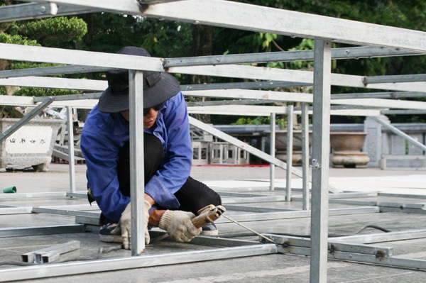 Hà Nội trang hoàng chào đón 60 năm ngày giải phóng Thủ đô 3