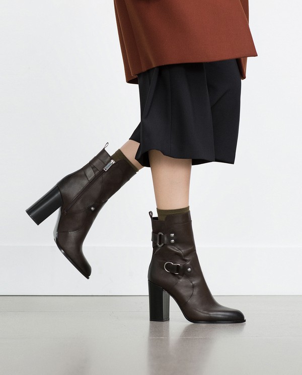 ankle boots