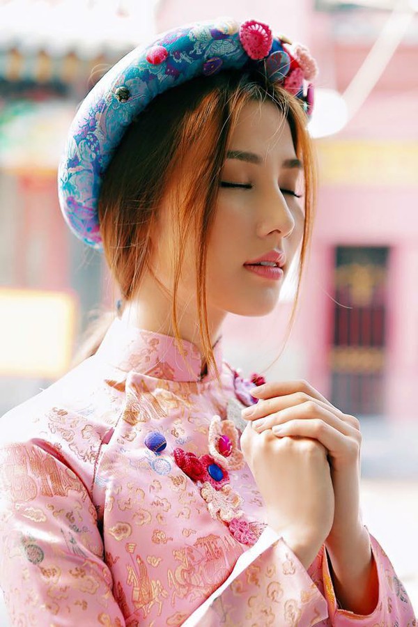 Các người đẹp Việt chọn sắc son gì cho những ngày đầu năm mới