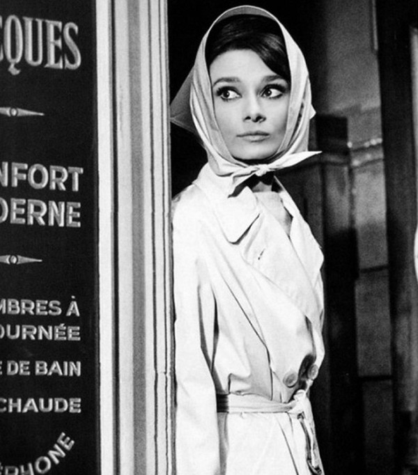 9 món đồ kinh điển giúp bạn có phong cách thanh lịch, quý phái như Audrey Hepburn