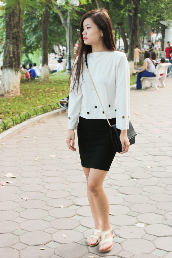 Street style đơn giản và nhẹ nhàng của quý cô Hà Thành 5