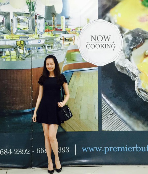 Thu Thảo dịu d&agrave;ng, Ngọc Trinh quyến rũ trong street style đ&oacute;n Tết 11