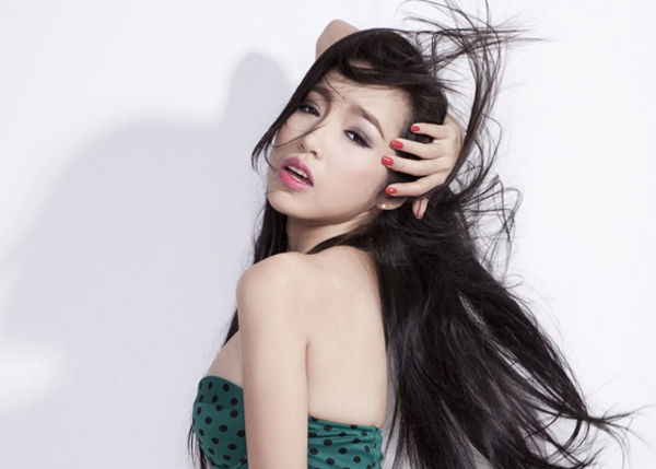 Những hotgirl đ&oacute;ng phim m&atilde;i vẫn ch&aacute;n! 4