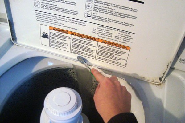 cách vệ sinh máy giặt 5a