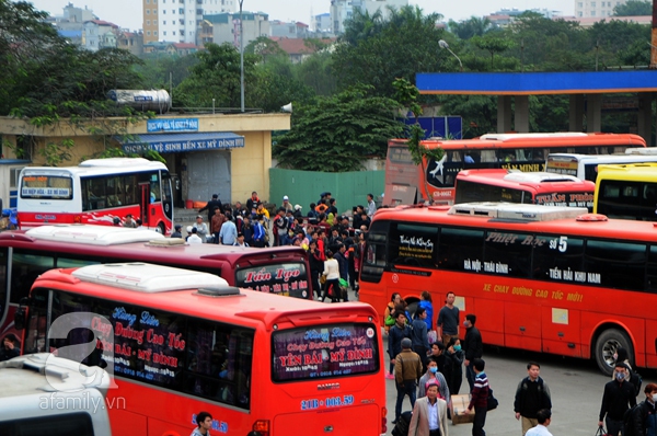 về quê ăn tết