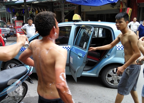 nổ lớn nổ lớn