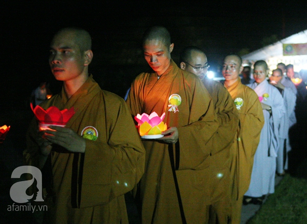 vu lan báo hiếu