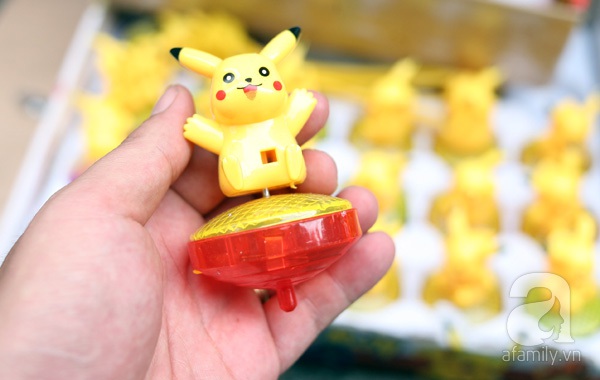 đèn lồng pokemon go