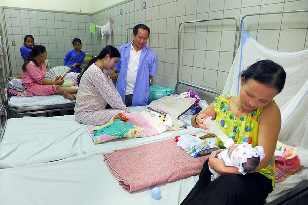 Em b&eacute; 1kg của b&agrave; mẹ 