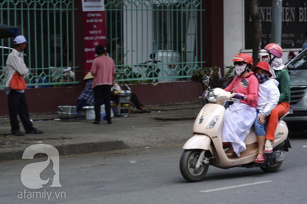 Sài Gòn nắng như đổ lửa sau Tết Nguyên Đán 3