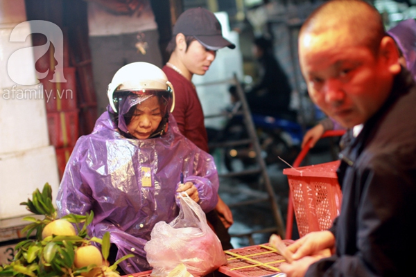 "Thành phố không ngủ" đêm mưa phùn lạnh lẽo 13