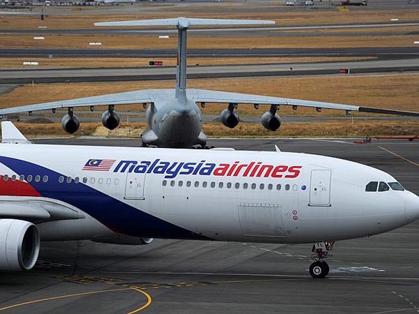 Nhìn lại một năm sau sự mất tích bí ẩn của máy bay MH370 3