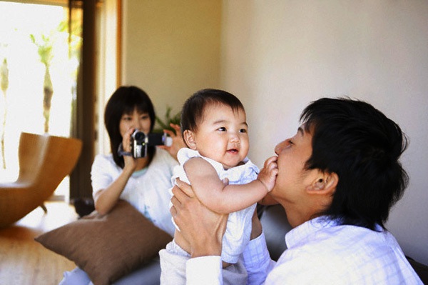 Vợ chồng thu nhập 21 triệu/th&aacute;ng vẫn tiết kiệm chi ti&ecirc;u mua được nh&agrave; 1,2 tỉ ở H&agrave; Nội