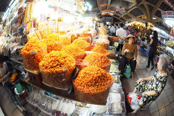 Gi&aacute; thực phẩm: &ldquo;ngo&agrave;i n&oacute;ng, trong lạnh&rdquo; 1