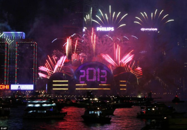 Thế giới đón năm mới 2013 trong pháo hoa rực rỡ 59