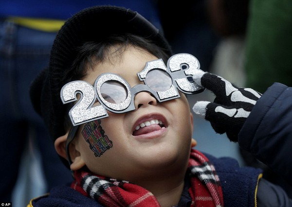Thế giới đón năm mới 2013 trong pháo hoa rực rỡ 72