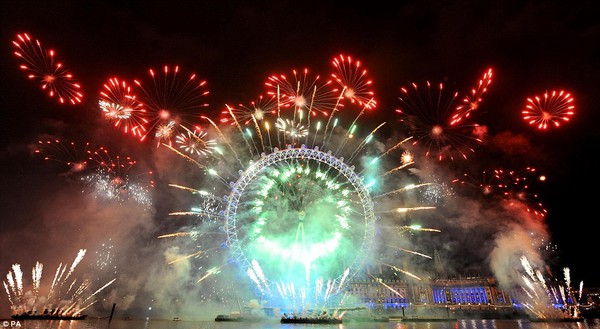Thế giới đón năm mới 2013 trong pháo hoa rực rỡ 20