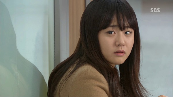 Moon Geun Young bị 