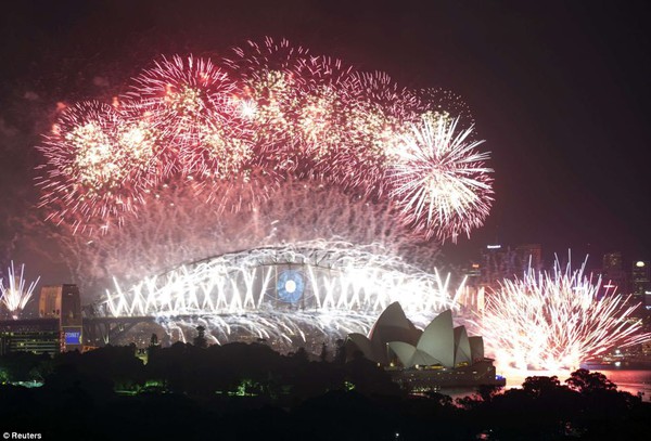 Thế giới rực rỡ pháo hoa chào năm mới 2014 5 Thế giới rực rỡ pháo hoa chào năm mới 2014 5