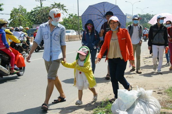 Khổ như… đi du lịch Đại Nam ngày kẹt xe 1