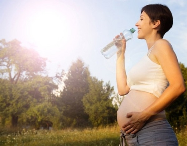 nước ối phụ nữ mang thai1