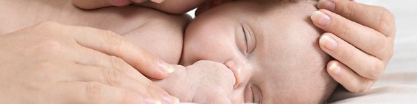 Mách các mẹ cách chăm bé sơ sinh vào ngày lạnh 2