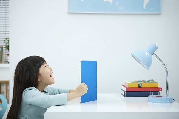 5 c&aacute;ch để b&eacute; h&agrave;o hứng trở lại trường sau kỳ nghỉ Tết 1