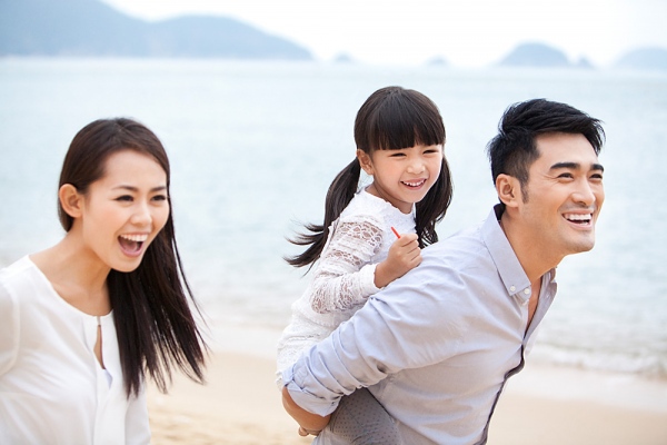 7 điều cha mẹ nào cũng có thể làm để con hạnh phúc 1